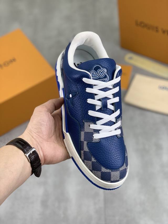 工厂P价P 实价 顶级版本 Louis Vuitton 原单 新款Lv路易威登 * 顶级版本 Lv经典潮鞋！选用进口原版内里.原版耐磨轻便Tpu大底！高品质精品