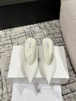 Toteme 25ss 春夏新款 后空凉鞋 拖鞋 坡跟穆勒鞋进口皮高级舒适，配女神们的半身裙，不规则的弧形尖头，晚宴系列专属高跟鞋贯穿整季lookbook完全戳