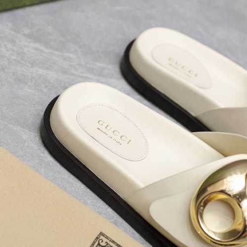 Gucci高端精品 2024古驰仲夏系列新品金色船锚链沙滩凉鞋拖鞋顶级代购品质！原版1:1复刻，毎个细节皆经过精心打磨细腻制作.可与zg对比如一，无二品质！ 作