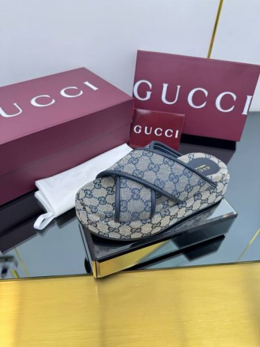 出厂价Pp Gucci 厚底经典Gg交叉帆布交叉带拖鞋 拉腿增高神器 Yp一比一还原，所有细节 材质 舒适度 全部跟原版一样了 复刻度98% 码数：35-44