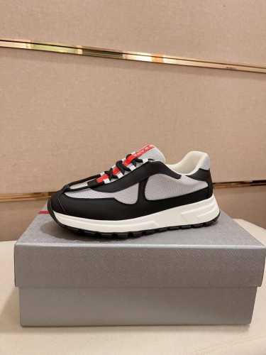工厂价 高版本 高品质新款prada 普拉达 专柜同步上市， 新款男鞋、面料精选牛皮高科技滴胶工艺制作而成。内里:全牛皮内里。高端气垫开模防滑橡胶大底，精美线条