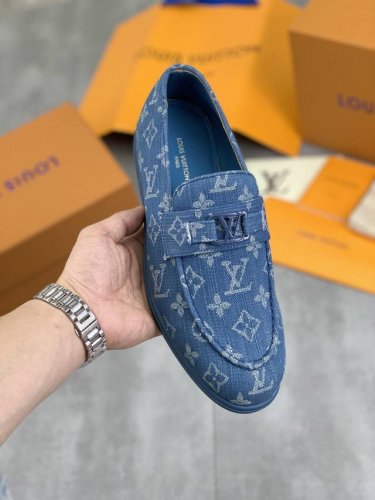 出厂价pp 实价 顶级版本 Louis Vuitton 水染牛里 原单 新款Lv路易威登 * 顶级版本 Lv经典皮鞋！选用进口原版牛仔布 原版高端橡胶大底！高品