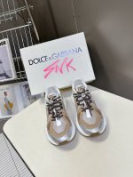 Dolce&Gabbana杜嘉班纳最新厚底情侣款 休闲运动鞋 原版购入 开发 做货 Dg系列以品牌 Dna 摩登视角灵感源泉 新一代年轻人为设计出发点 全新 S