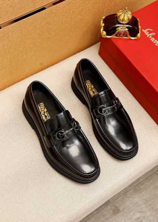 商品商标：Ferragamo 菲拉格慕 休闲皮鞋 正码码数: 38-44 45订制 商品材料：精选 进口头层开边珠牛皮鞋面+奢华五金扣，进口水染牛皮内里。强烈立 - 点击图像关闭