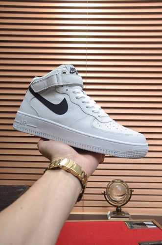 Nike Air Force 1 加毛里 情侣款 空军一号 高帮低帮全系列运动板鞋， 原厂特供NAPPA皮料加持，越南原大装底数据，工整有序视觉效果满分，新版鞋