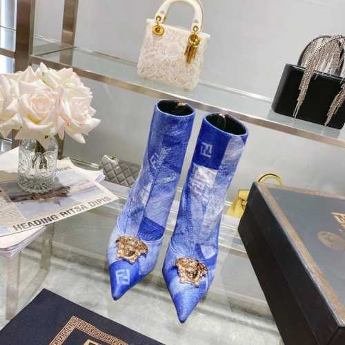 Fendi & Versace联名系列 高版本 芬迪&范思哲 短靴 出厂价： 真皮底 秀款 芬迪杜美莎人头&鞋跟高跟鞋 ____________________