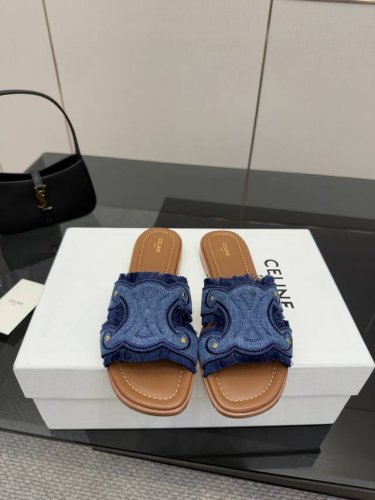 celine 思琳夏新款爆款凯旋门英伦风平底凉鞋拖鞋 简约大气时髦，耐看不过时，是时尚圈永不退潮的经典所在，复古的英伦风格，气质非凡 原版手工织布 真皮沿条包边