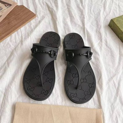 Size:35-41 新增35 一码一模具 tpu版本 和原版一致有光泽 g爆款 沙滩人字拖金属扣果冻鞋 原版开模经典 鞋面 原版开模橡胶注塑一体成型 大底 双