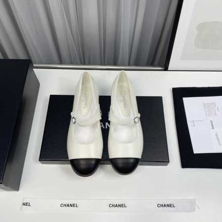 橙子出厂价 Chanel 香奈儿春夏新款 一字扣带浅口平底单鞋 玛丽珍鞋 芭蕾舞鞋 大爆款，每期玛丽珍都被抢光，强烈推荐这款小羊皮玛丽珍超级柔软，上脚无敌柔软舒 - 点击图像关闭