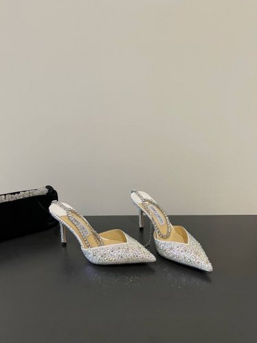 jimmy Choo 最高品质 最新经典钻石链条 渐变烫钻 重工艺水晶半拖鞋单鞋 同步专柜 主打精致 舒适度休闲 甜美 无解风都轻松满足 Blingbling