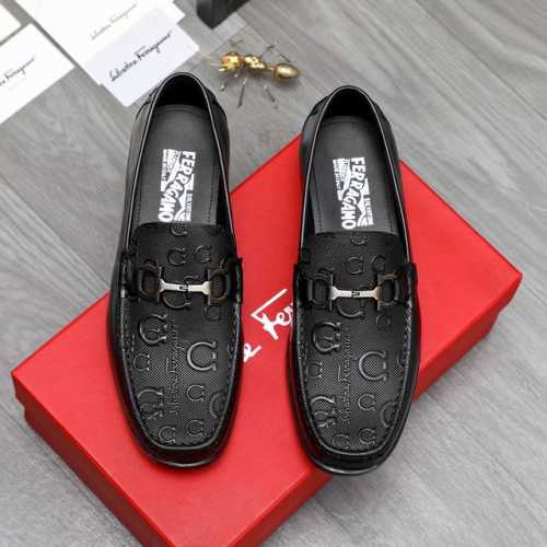 商品商标：Ferragamo 菲拉格慕] 套脚鞋 正码码数: 38-45 商品材料：精选 头层压纹牛皮鞋面 牛皮内里原版大底