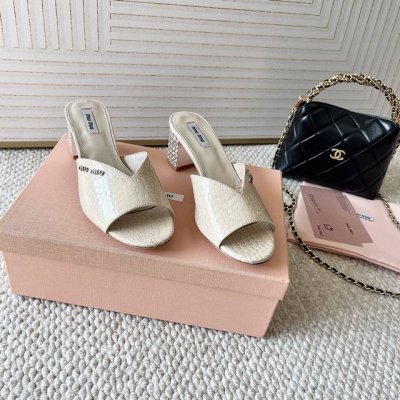 miumiu缪缪25年春夏新品 miu家 水晶粗跟高跟凉拖鞋 跟高:6-7cm羊皮 真皮底正码:35-39订做40.41.42