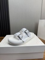 工厂p价 麦昆.爆款男拖鞋热卖 原版进口材质原厂大底！ Size：38-45 45不退换