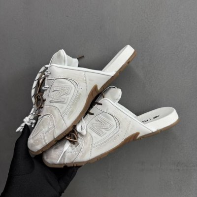 档口现货 半拖鞋 Miumiu X New Balance Nb530 休闲运动鞋阿甘鞋 德训鞋 原版开发Miu Miu X New Balance 经典Nb5