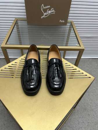 定做款 出厂价 。Christian Louboutin Cl红底鞋 专柜系列，情侣休闲板鞋 独家热款发布活动乳胶垫脚成品大底车线女35-40#男38#-46, - 点击图像关闭