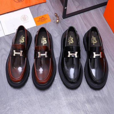 商品商标：Hermes 爱马仕 商务套脚皮鞋 正码码数: 38-44 商品材料：精选漆面牛皮鞋面 牛皮内里 原版大底
