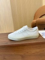 汤姆 Tom Ford 美国复古轻奢款 Size：39-45 Tom Ford来自欧美品牌，贸易原单，国内罕见，不易撞款 春夏穿到秋冬，跨越温差限制，又能驾驭各