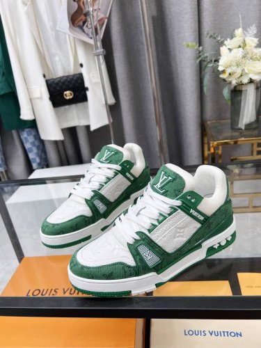 橙子出厂价p louis Vuitton 路易威登 Lv Trainer 情侣款运动鞋板鞋 休闲复古篮球鞋 米兰展走秀爆款 原版1 1开发复刻顶级鞋面进口丝绸牛