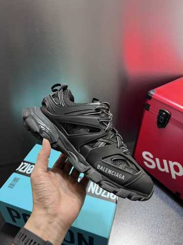 巴黎世家 户外概念鞋 Balenciaga Sneaker Tess 三代通货跑量版本 细节精准对位官方 私模组合大底 原装大盒 从里到外 一切百分百还原官方配