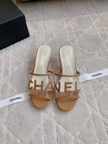 工厂p价 女装女鞋 运动原单 Chane*新款透明拖鞋 经典度假风 字母Logo点缀简约清爽 百搭单品 鞋面原版pvc透明材质 垫脚羊皮 意大利真皮大底 原版开