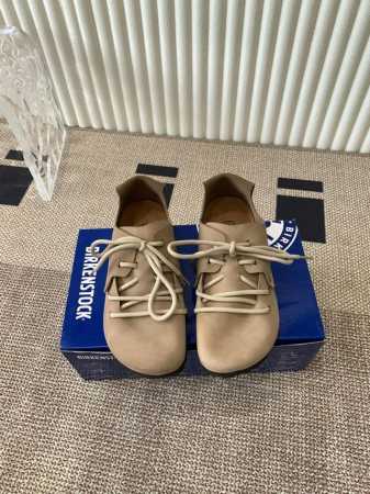 Birkenstock 博肯 真软木潮流时尚 系带 休闲鞋 人体工程学设计符合脚形的脚床，软木材质穿着超级轻便舒适，楦形线条优美，做工精致，长时间穿着不累脚。略 - 点击图像关闭