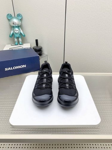 出厂400 高版本 Cdg X Salomon 萨洛蒙 联名款Xt-6 系列 厚底 休闲 运动鞋 原版购入开发 做货 延续品牌设计基因，融合简约的设计和实用的技