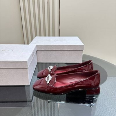 厂价 Jimmy Choo｜周仰杰24ss早春新品单鞋 JC家永恒经典之作 简约设计 满满的少女风 既摩登又复古的味道 鞋面采用进口小牛漆皮 内里进口混种羊皮
