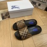 巴宝莉凉拖鞋原版开发 原版橡胶发泡注塑大底大底，常年做货，所有颜色都可接单 码数:39-46
