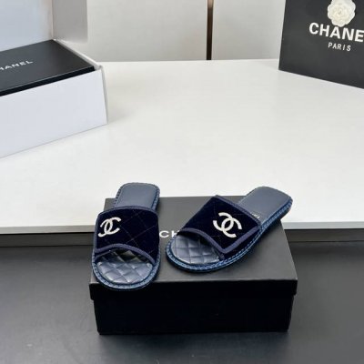 厂价 高版本 魔术贴钻扣凉拖鞋 Chanel 香奈儿 拖鞋 2025春夏系列火爆上新 这一季香家小爆款 真的一眼爱了 金属字母及菱格经典完美搭配 真的超级有个性