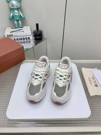 出厂 高版本 Loro Piana｜限量New Balance合作款正式发布 邂逅一场工艺热情 LP正式推出限量New Balance合款 990v6运动鞋 力 - 点击图像关闭