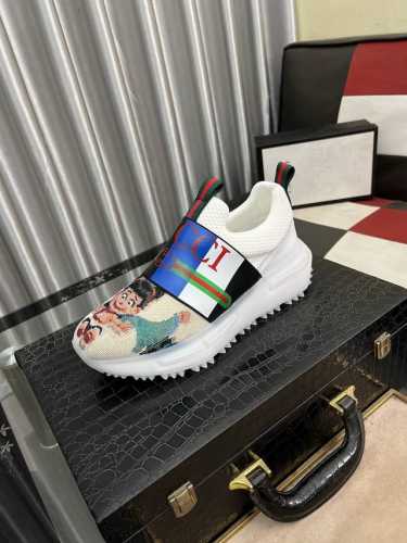 调工厂P价 男装男鞋 运动原单 Gucci-古奇 奢牌运动休闲鞋，进口原版材质，羊皮内里 高档舒适，原版大底轻盈耐磨！纯手工制作，细节决定品质！38-443色可