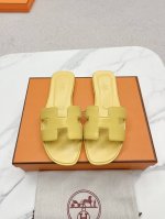 顶级版本，Hermes 爱马仕2022早春新款 拼接工艺全新改版 Hermès 包装升级版型做工材料升级～Hermes市场最高版本纯手工拖鞋 2022早春新款原