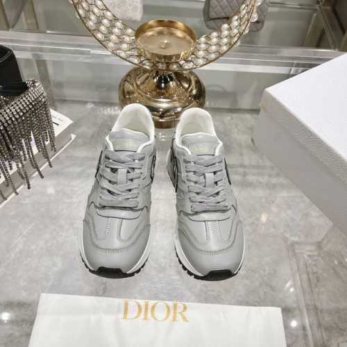 出厂 Dior 迪奥 2024秋冬新款 C‘est摩登情侣款运动鞋 明星同款厚底系带休闲跑鞋 CD立体字母logo拼色老爹鞋 市面顶级高端版本 材质:鞋面进口定