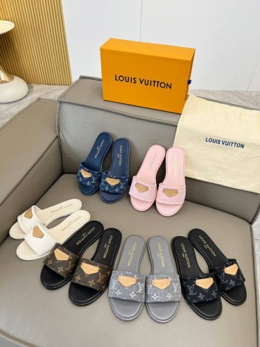louis Vuitton路易威登，1:1高级定制鞋面，面料:定制Lv专用面料，内里：羊皮，原版楦鞋，码数:35 42,带图下单，橡胶底 ，真皮底160，欢迎传