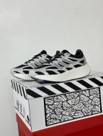 的 22个版.阿迪 AD Adizero Aruku White Pure Ruby 快跑系列低帮轻量厚底透气休闲运动慢跑鞋货号：JQ5658尺码：36 36