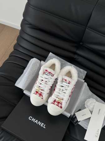 Chanel 24P新款大头饼干鞋 原版开发顶级版本 鞋面正品一致 内里羊皮 TPU大底 非普通版本橡胶大底 Size:35-39 其他码数定做 - 点击图像关闭