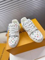 lv Trainer~~全新升级版~~经典回归 Lv × 村上隆联名合作款，情侣款，滑板鞋，篮球鞋，运动鞋 Lv全新运动系列；复古风视感；拥入家族多方面经典原素