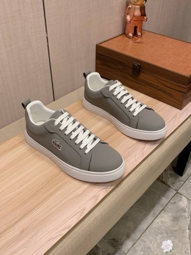 新款: 厂价 鳄鱼 Lacoste* 最新爆款休闲鞋 顶端品牌 奢侈 代购 顶级 质量 鞋面選用进口透气牛皮搭配材质透气羊皮垫脚 精细做工 原版个性时尚柔软橡膠