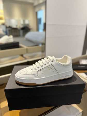 价格p： 情侣款 独家开模版本 Saint Laurent 圣罗兰 Sl61春夏最新爆款休闲系列 原版购入 一比一复刻 ，新鲜血液注入加休闲复古的设计，超好看百 - 点击图像关闭