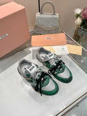 miumiu 先出女款.Size：女35-40 缪缪Miumiu 2025Vs春夏新款休闲鞋系列 专柜主打最新款 休闲鞋硬货上新 代购级别！高级感十足！国内外博 - 点击图像关闭