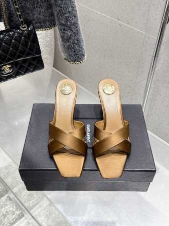 Saint Laurent 圣罗兰 Ysl 新款高跟凉鞋拖鞋 原版套楦 顶级品质 鞋面：进口真丝 小羊皮 垫脚：进口羊皮里 五金：原版开模定制 大底：真皮大底 - 点击图像关闭