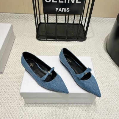 出厂： 高版本 Celine 2025Vs夏季 尖头平底单鞋 夏季季搭配袜子，简直绝绝子了复古的点上带上了满分时髦感颜值绝原版购入开发，依旧最高输出，还原原版定