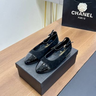 顶级版本 官网同步新款 Chanel 25Ss 香奈儿 玛丽珍鞋 单鞋火爆上新，这一季香家小爆款！ 真的一眼爱了，经典拼色完美搭配！ 真的超级有个性，是这款鞋子