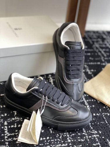 代购级 Brunello Cucinelli 25ss最新 Bc 系带 德训鞋 休闲鞋 鞋面进口麂皮 进口牛皮 内里进口羊毛 羊皮里 0.5mm圆形冲孔设计 透