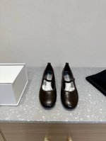 COTEMP 小众潮牌 24AW新品 小鸟系列 玛丽珍鞋 Ceol Bowknot保留了奶奶鞋的圆润鞋头和材质柔软的特点，结合传统系带玛丽珍鞋的俏皮外观，打造兼