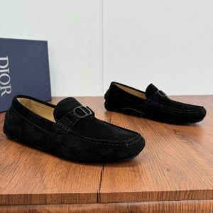 Dior 迪奥 Dior Odeon便鞋 粒面牛皮 绒面牛皮 荔枝纹牛皮多重风格可选！延续经典豆豆鞋设计风格，皮革与扣带的经典搭配，紧致皮革制作，彰显优雅气质！
