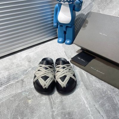 绑带 Rickowens 欧文斯疯狂绑带情侣款拖鞋 麂皮黑色 年度 鞋王 区分市面所有版本 纯手工打造纯原 非流水化作业的产物 尊崇欧文斯的理念 每一只都是独一