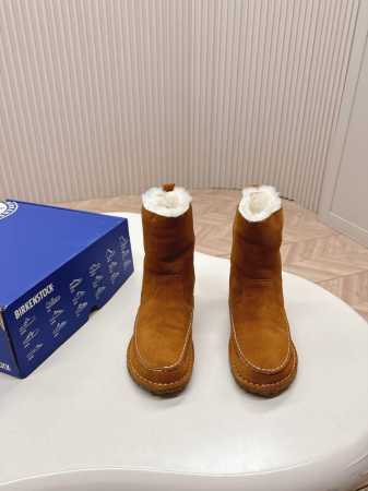 脖肯Birkenstock 2024秋冬 新款厚底羊毛雪地靴 非常简约大气的设计 秋冬怎么搭配都好看，完全没有笨重感； 温暖舒适的靴筒，搭配帅气机车风格，兼具了 - 点击图像关闭