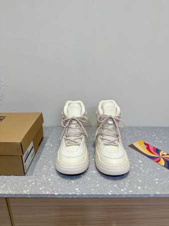 Moon Boot最新24秋冬新款PARK ICON系列 系带 厚底 休闲鞋 一脚蹬 雪地靴 棉靴 原版购入开发 做货 这款Park Icon休闲鞋 采用海绵材 - 点击图像关闭