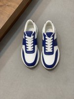 Tods男士休闲运动鞋 本款TOD’S 运动鞋以新颖设计吸引眼球,橡胶豆豆尽显品牌传统元素。绒面皮革拼光滑皮革制成,拼缝织物，触感柔软,侧边饰以TOD‘S 标识